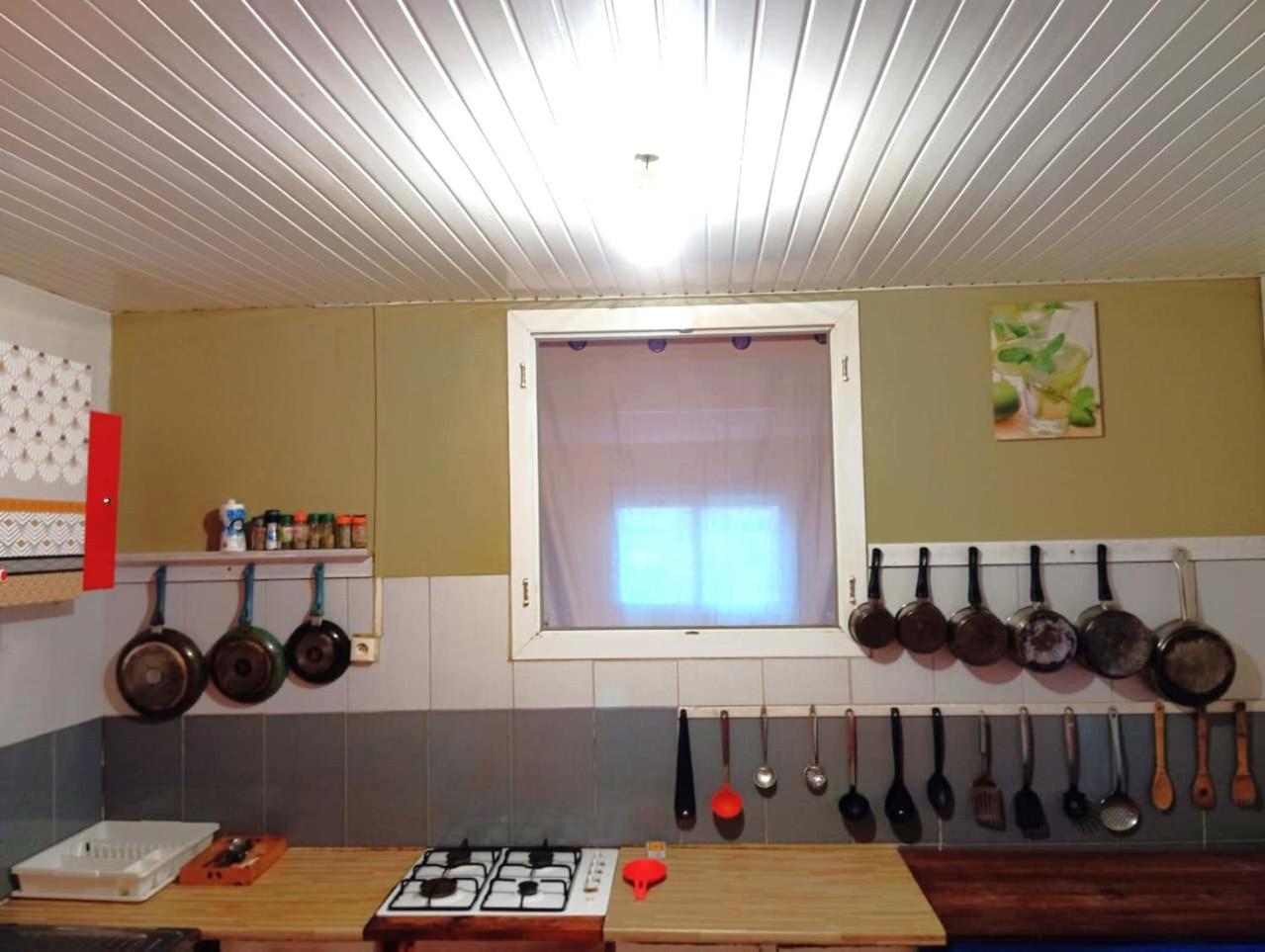 Hostel Des 3 Sources Сент-Мари Экстерьер фото